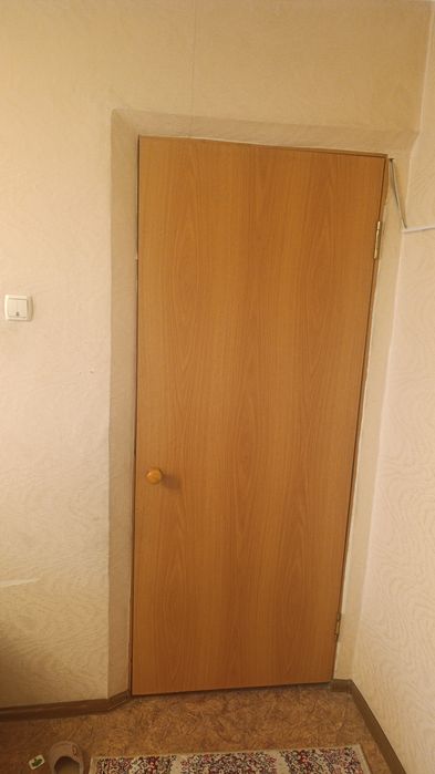 Меж комнатные двери отддам бесплатно