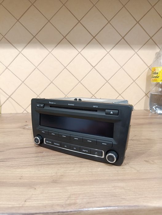 Radio CD Player Radio Swing MP3 Skoda Octavia 2 facelift 20011