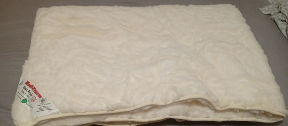 Vând Pilotă–Pătură premium Medi-Therm Cașmir Superwash