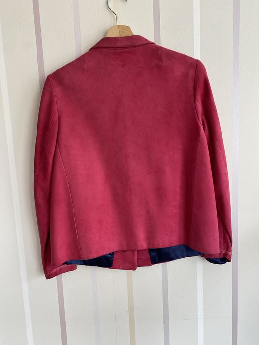 Велурено сако . Цвят фуксия. Размер S