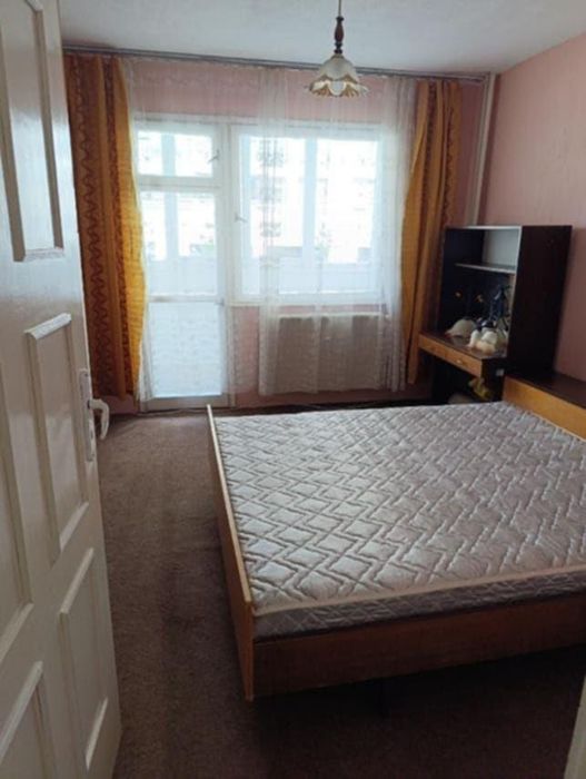 Дава се под наем Тристаен апартамент в София, Надежда 1 - 92 кв.м за 600 € - Снимка #2