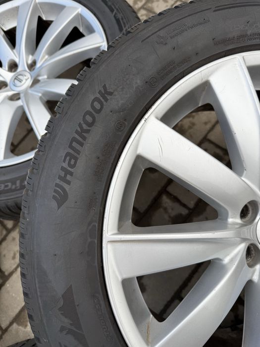 Jante Volvo Xc90 Xc60 originale 235 55 19 hankkok iarna