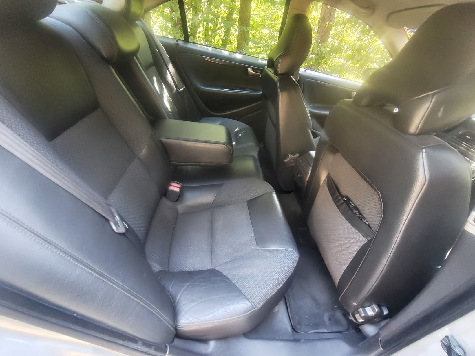 Volvo S60 2.4d5 automatic