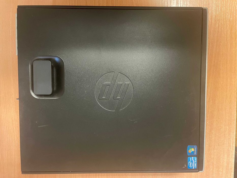 HP Compaq 8200 Elite Small Form Factor PC