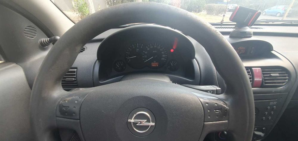 Opel Corsa 1.3 diesel din 2004