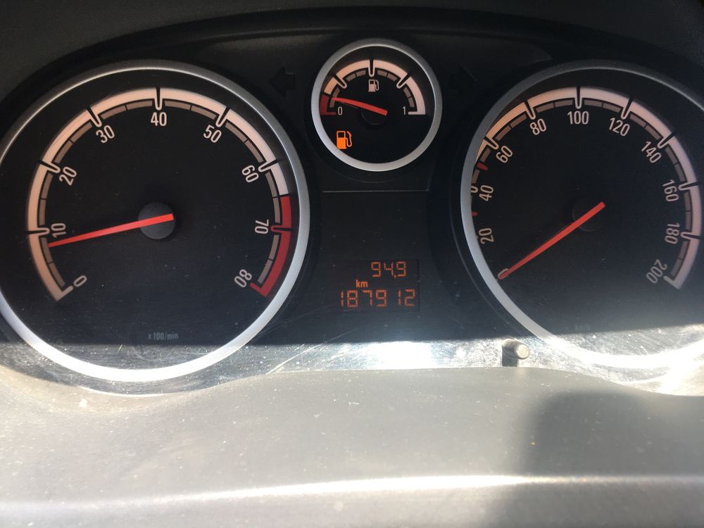 Opel Corsa D 1.4 Editie Limitata