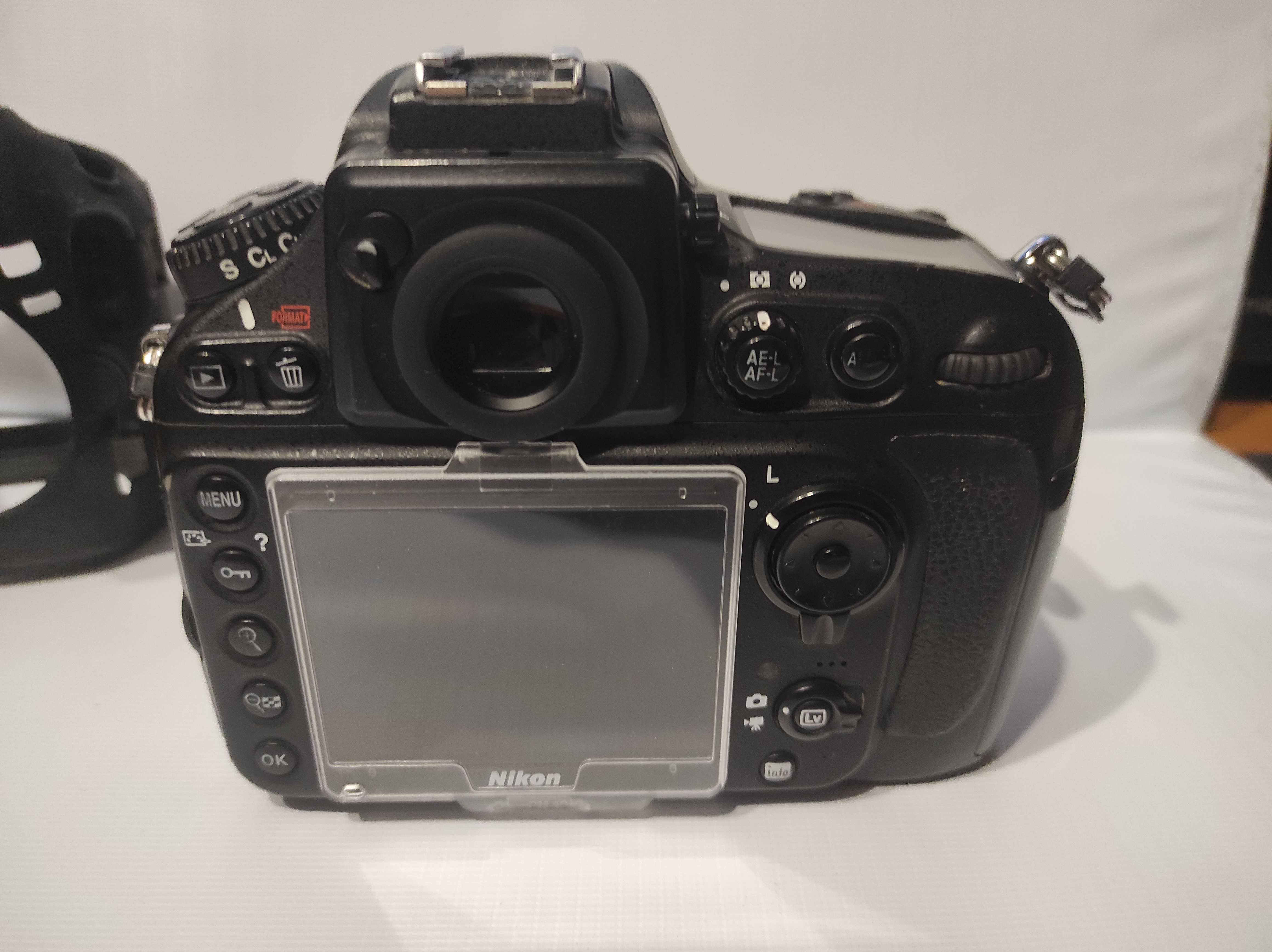 Nikon D800 в отличном состоянии.