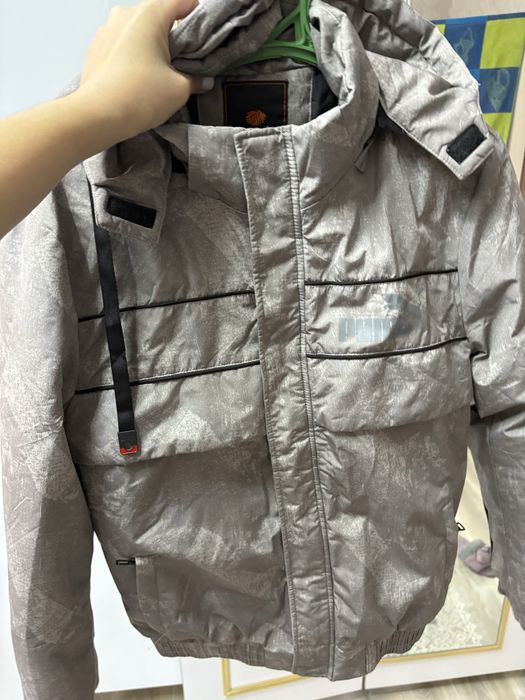 Продам мужскую куртку осень , зима