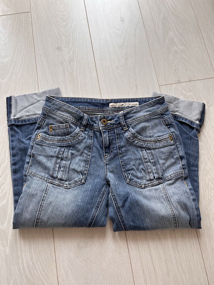 Дамски дънки DKNY JEANS