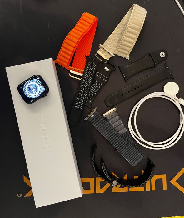 Apple Watch 9 45mm 100% battery life