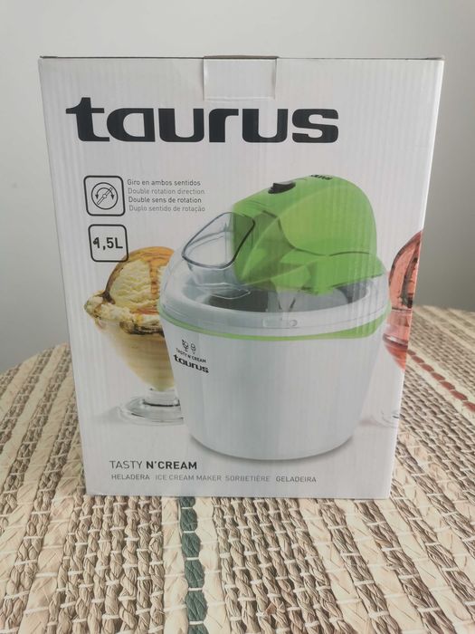 Уред за сладолед TAURUS TASTY N'CREAM