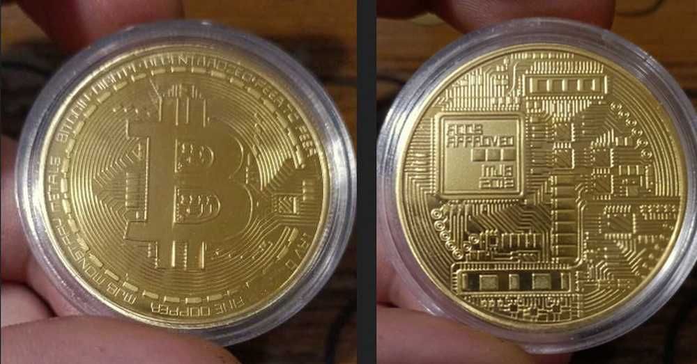 Moneda de colectie Bitcoin, aurie
