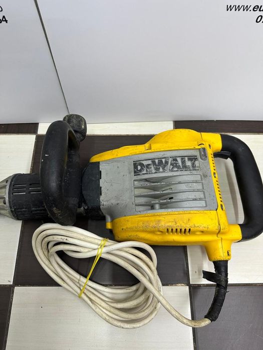 Ciocan demolator DeWalt D25900K -I-