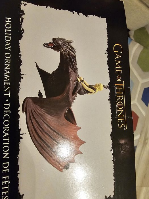 Accesoriu Game of Thrones, Daenerys pe Drogon
