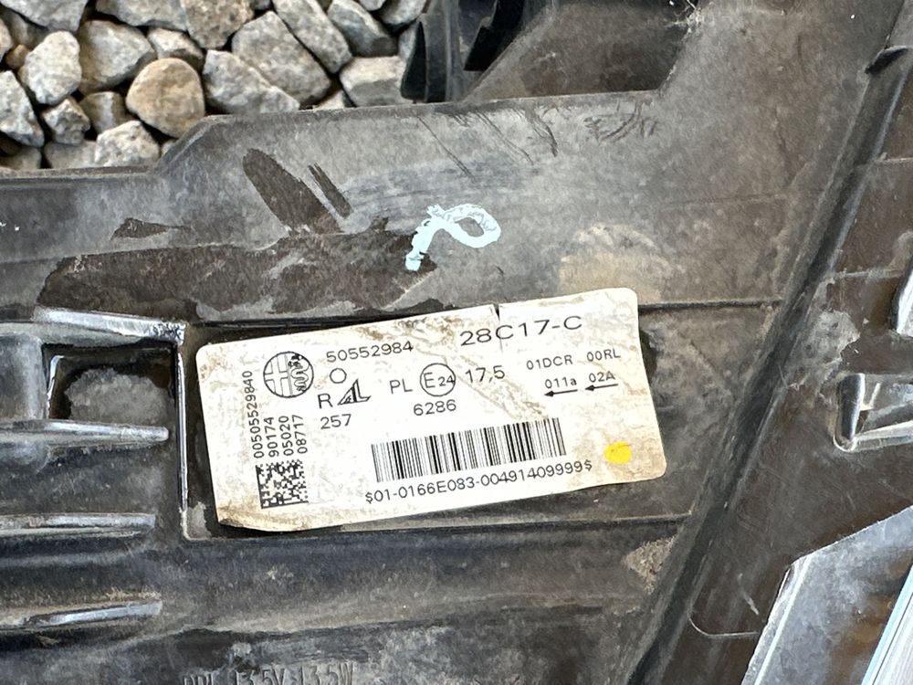 Far Dreapta Alfa Romeo Stelvio cod 50552984