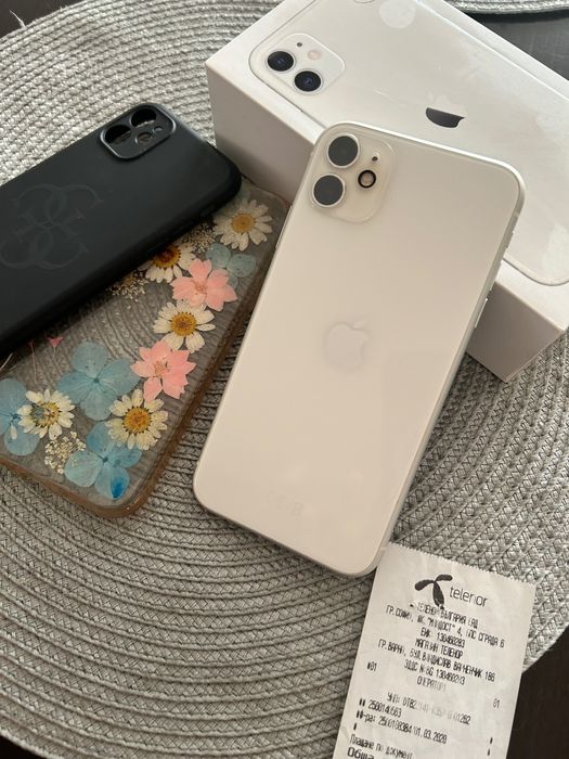 iPhone 11 - с подарък