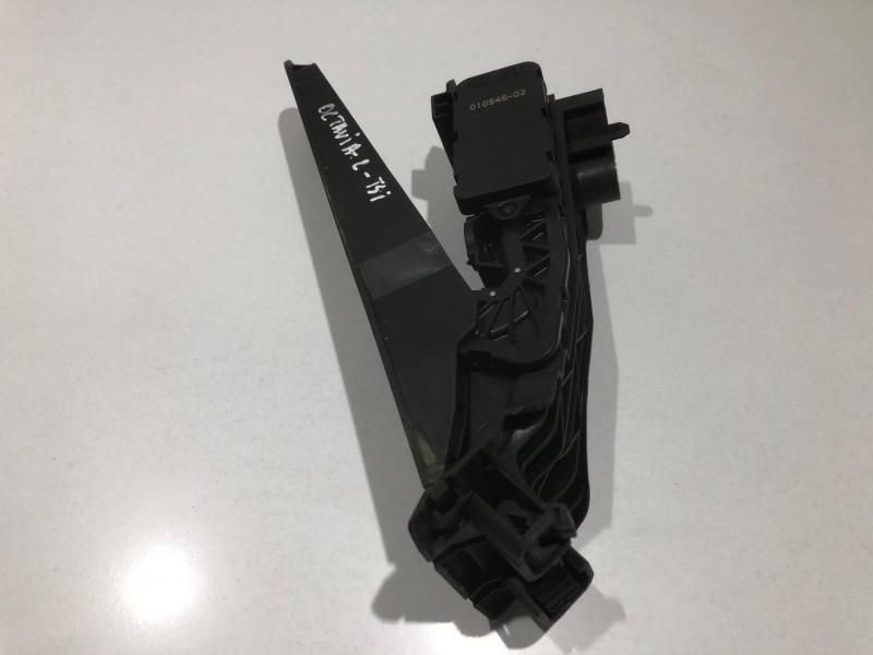 Pedala acceleratie Skoda Octavia 2 facelift (2008-2013) 1.8 tfsi CDAA 010946-02