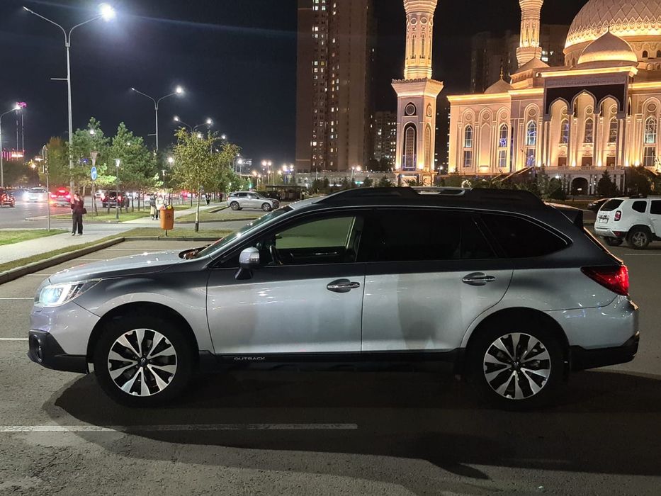 Срочно ! Автомобиль Subaru Outback Европеец