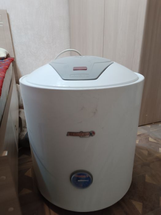 Водонагреватель 50 литров