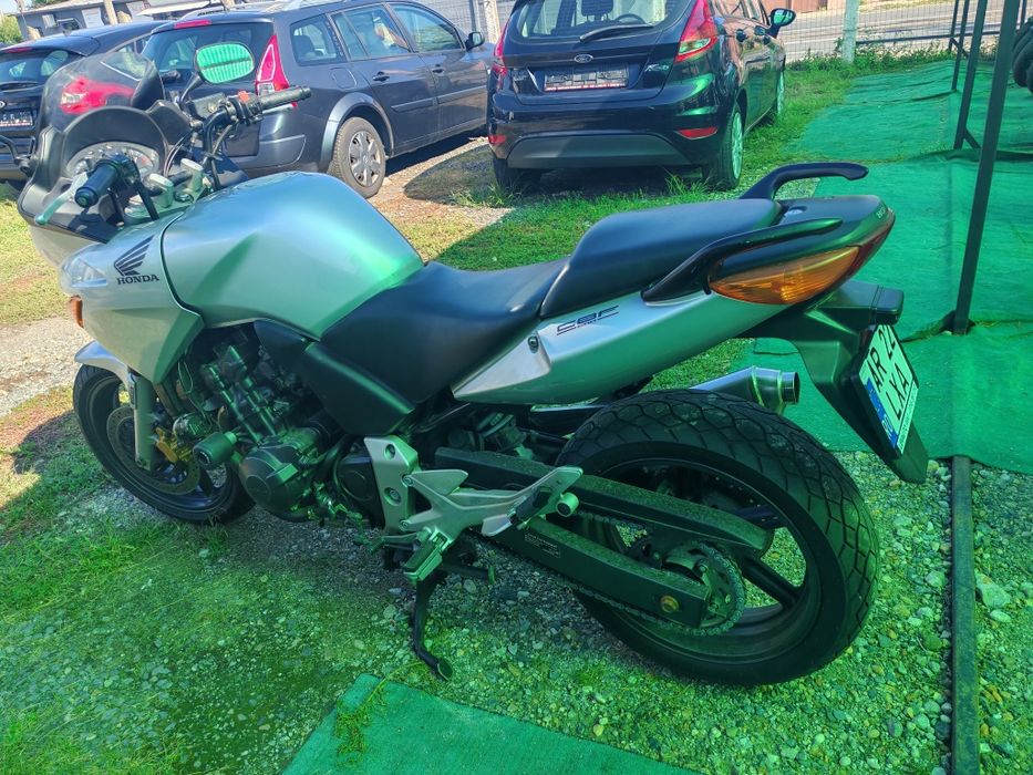 Honda CBF 600 A2(25kw) 2004 cash sau rate fixe