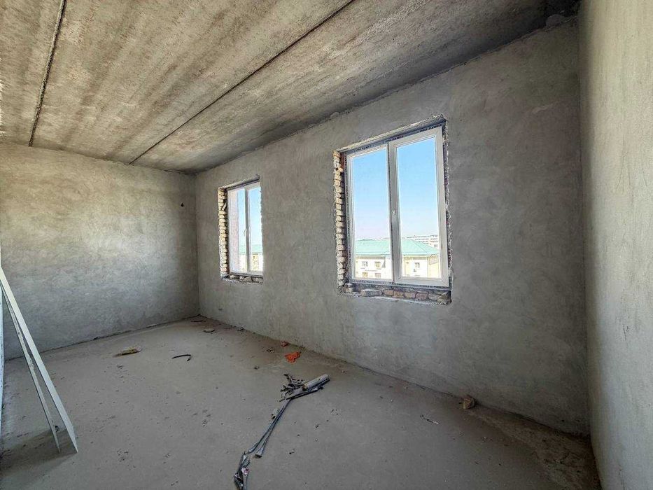 Продаётся 3х комн квартира на 7 этаже Ор-р Чевар бахт люкс