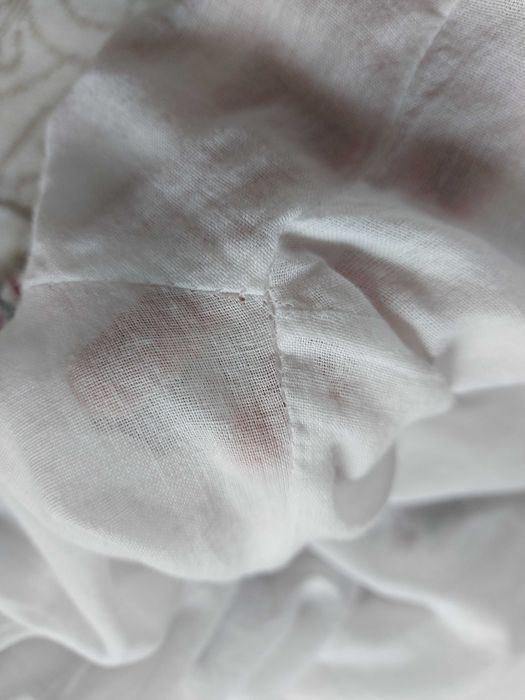 Ie traditionala cu maneca trei sferturi