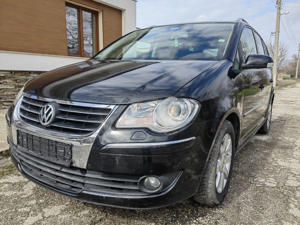 Vw Touran 2.0TDI 140к.с 8 клапановия мотор BMM на части