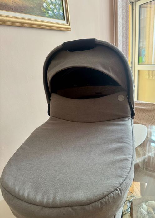 Кош за новородено Cybex Cot S Lux, стол за кола AtonBi-size + адаптори