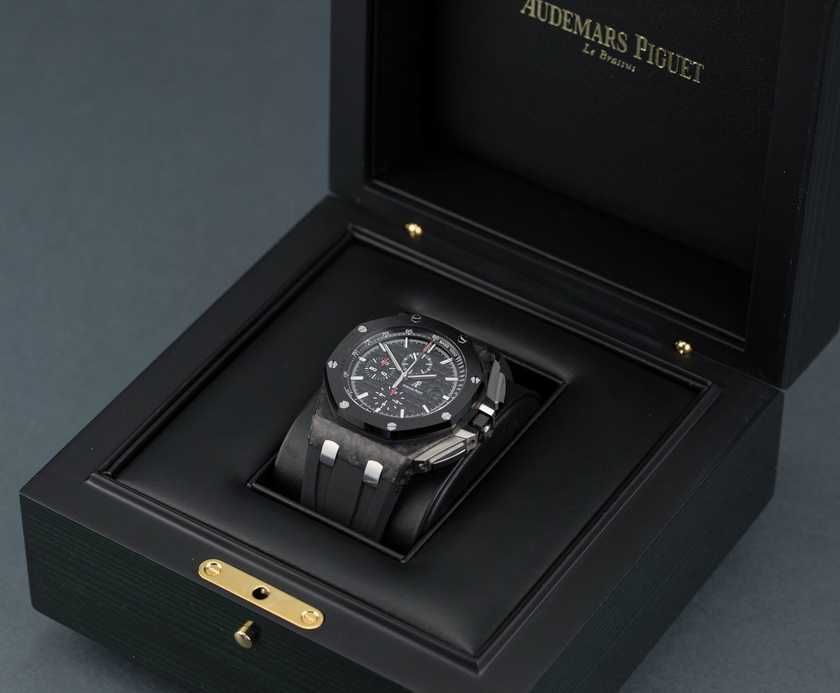 Audemars Piguet Royal Oak Offshore Chronograph Carbon 44mm - Промоция!
