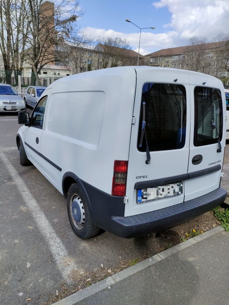 Opel Combo 1.3 cdti an 2007