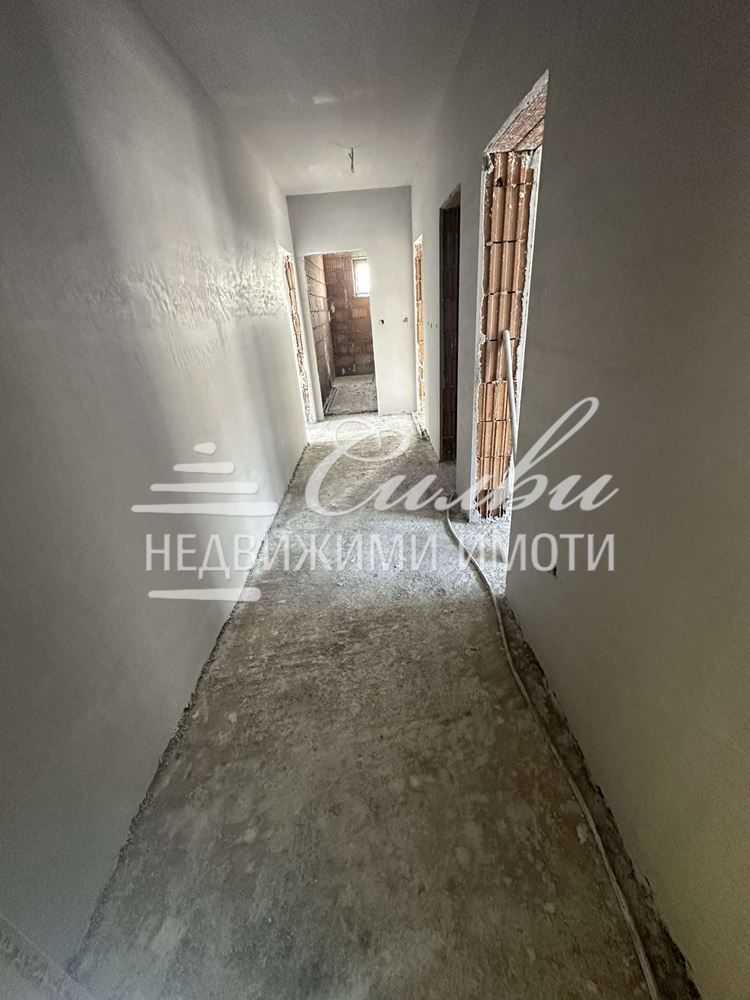 Продава се Тристаен апартамент в Търговище, Център - 120 кв.м за 1186 €/кв.м - Снимка #7