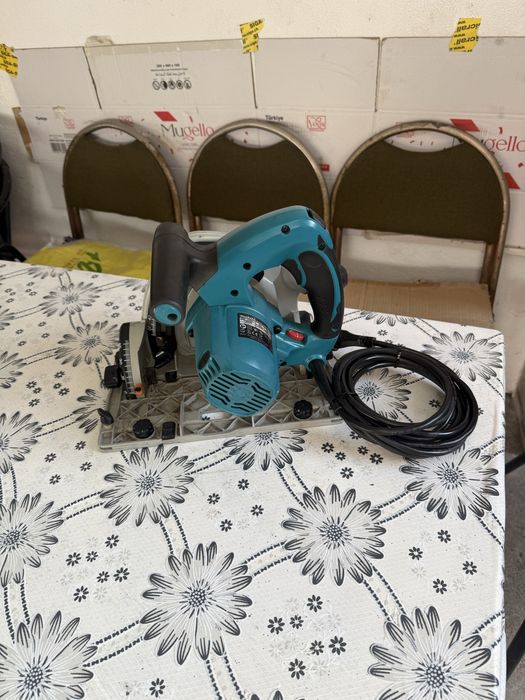 Потапящ ръчен циркуляр Makita SP6000, 1300 W, Ø 165 мм