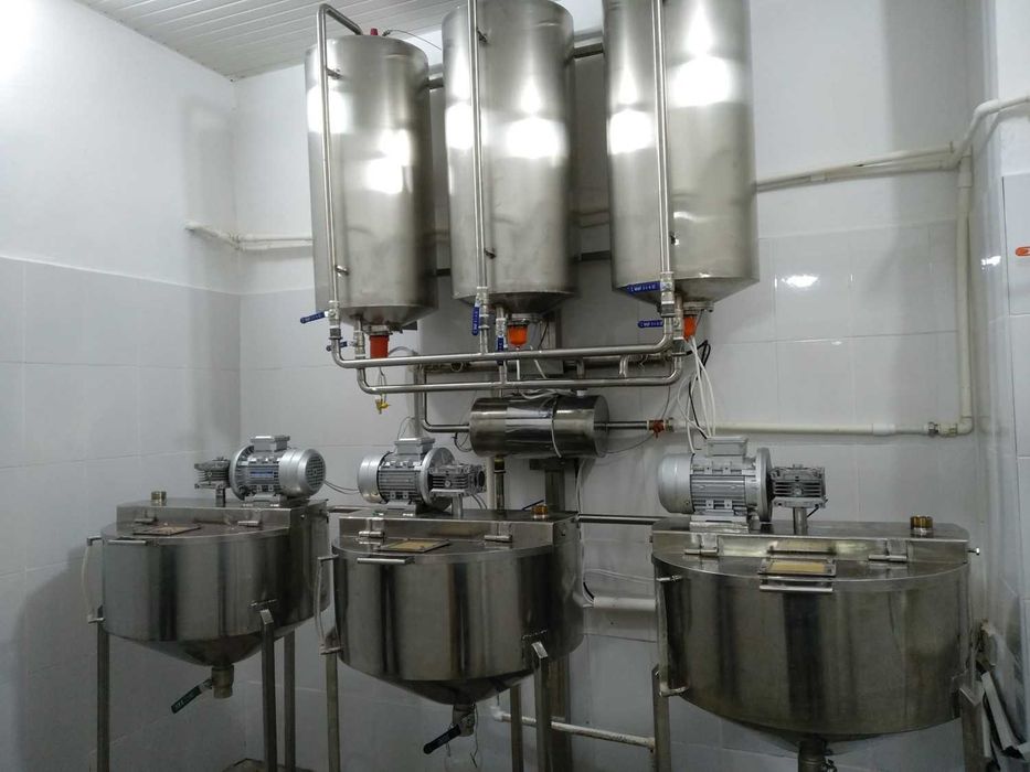 Смесители для растворов и жидких смесей (мешалки)