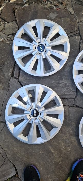 Тасове 15 Dacia dokker sandero lodgy 15 цола за Дачия