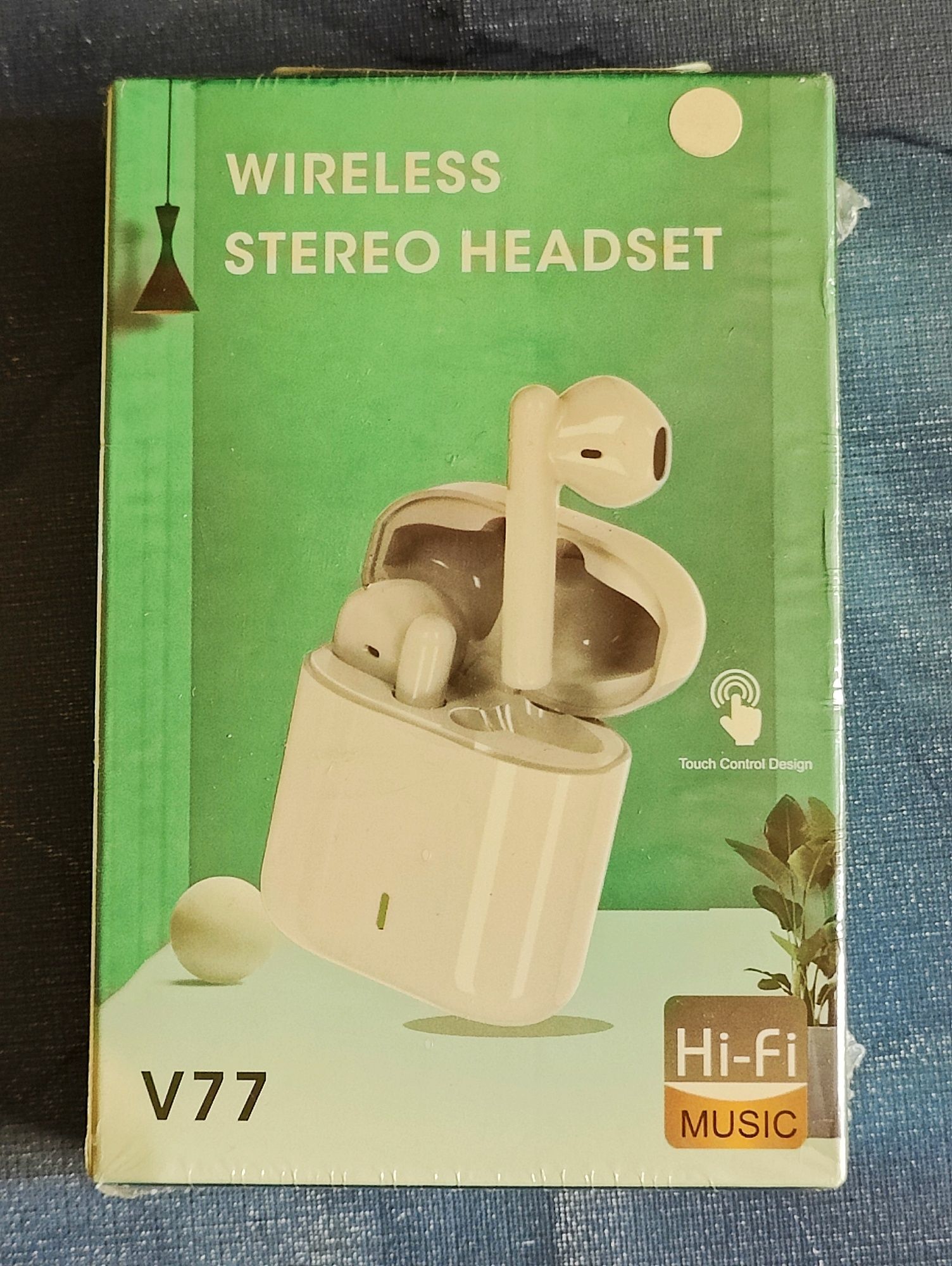 Слушалки V77 Bluetooth - чисто нови