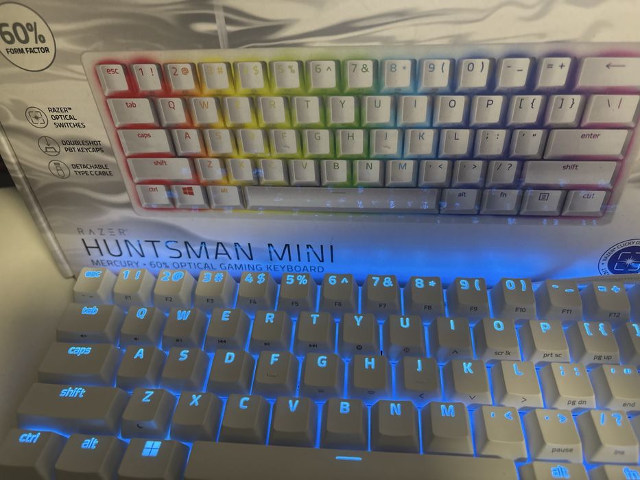 Клавиетура Razer huntsman mini