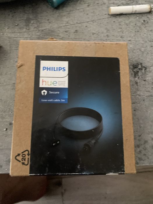 Philips personal wireless lighting HUE