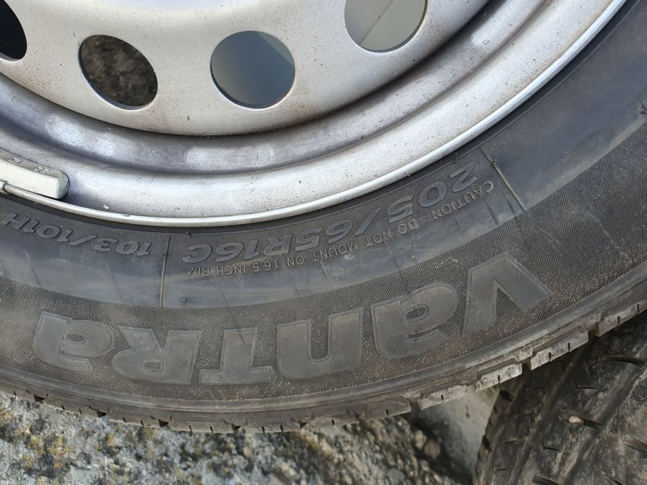 Roți complete 205/65/R16C , originale Mercedes Vito ,A4474010001