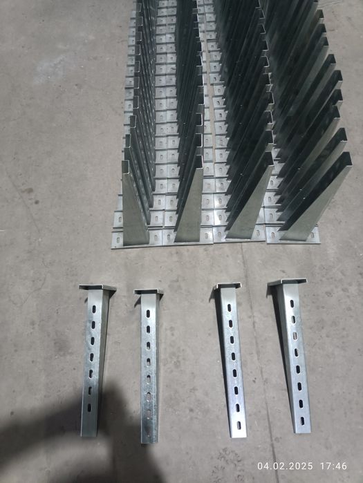 Кронштейн настенный