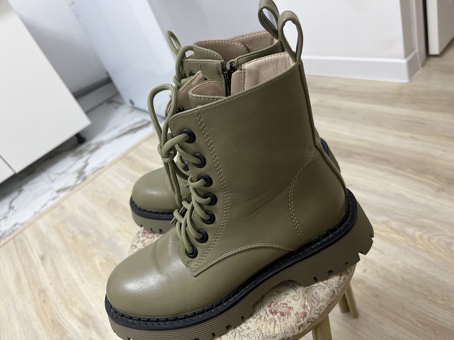 продам осенюю обувь