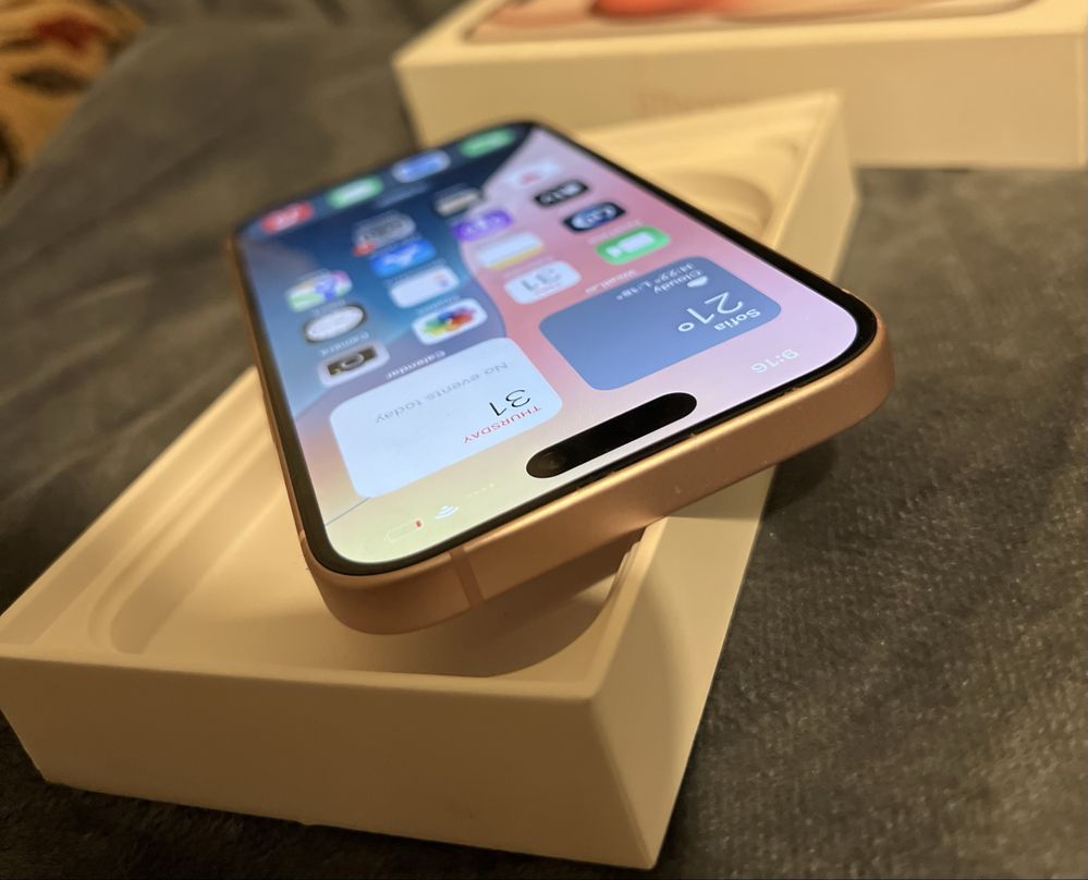 Iphone 15 128GB Pink 90% Батерия
