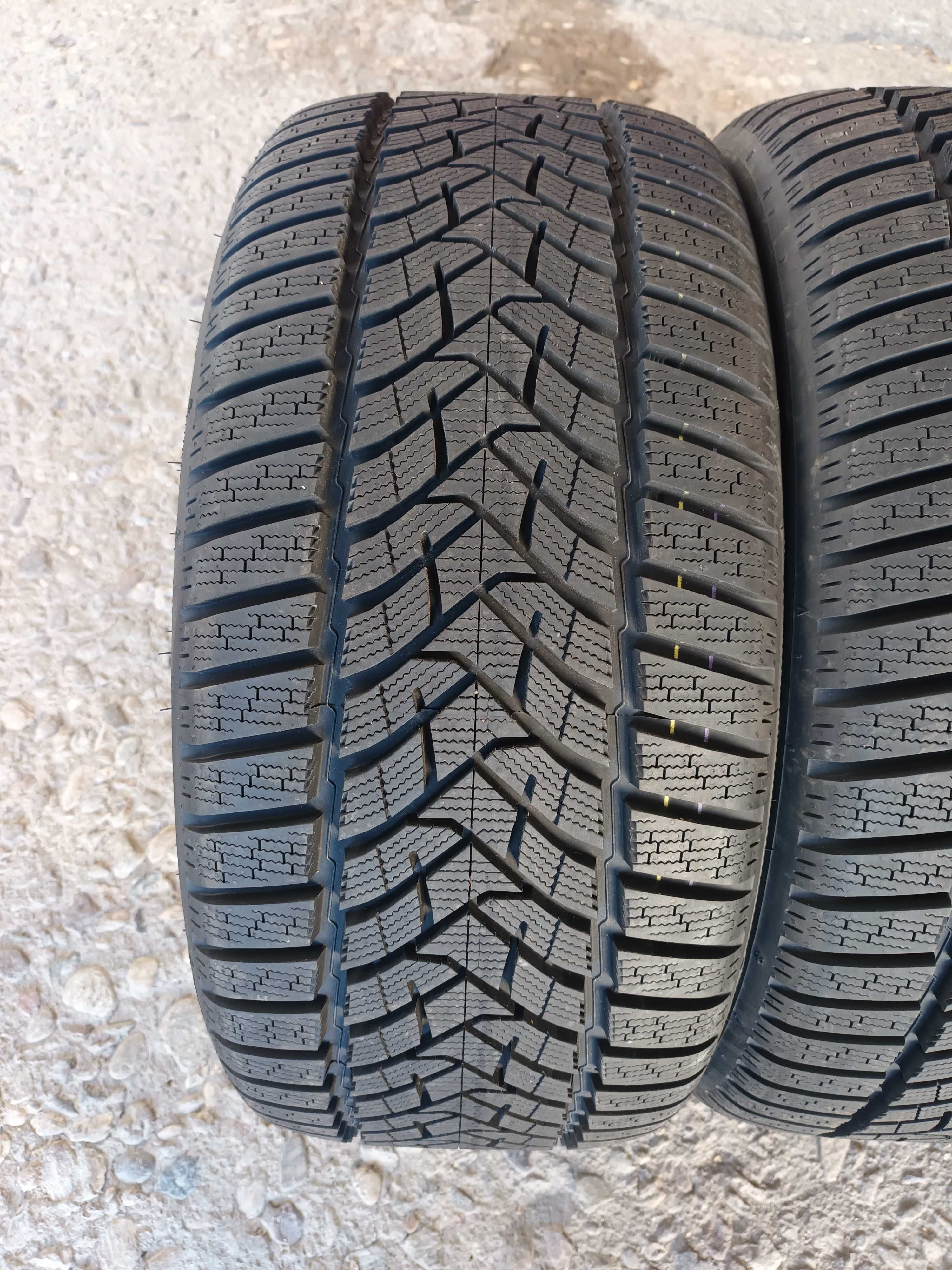 2 Нови зимни гуми 255/40 R19 Dunlop WInter Sport 5 100V M+S XL Germany