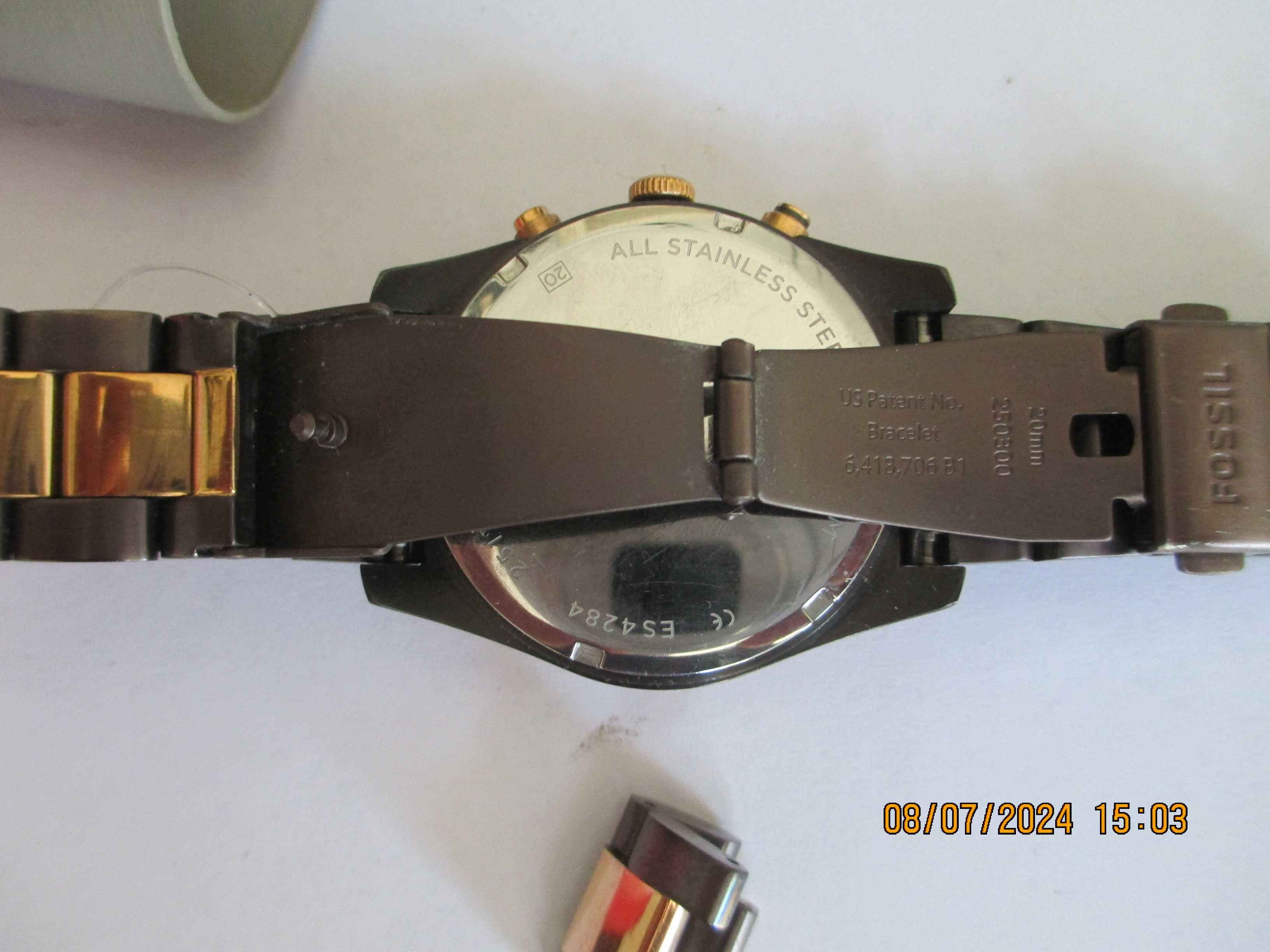 Часовник  Fossil