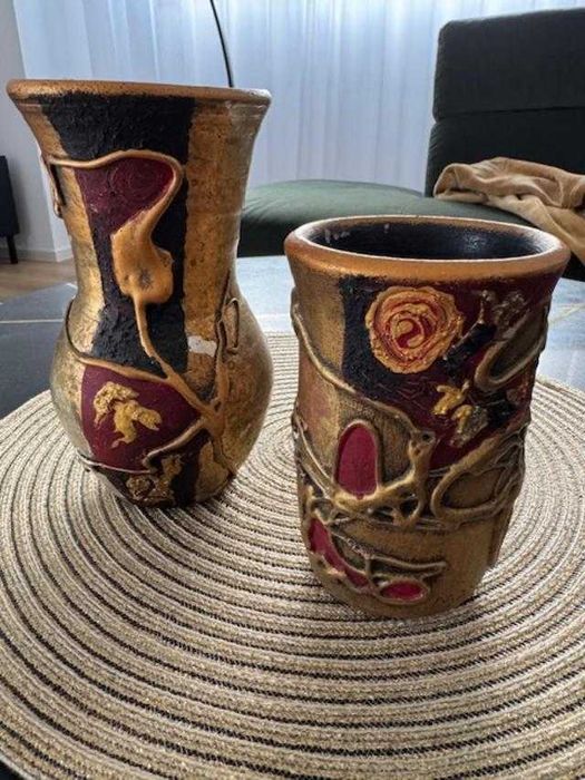 Vand vaze decorative ceramica lucrate manual