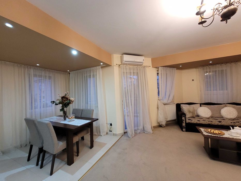 Vand ap 2 camere, etaj 2, Rogerius