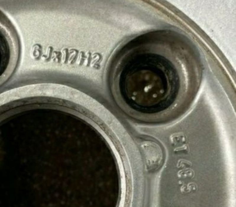 17/5/112-ФОЛКСВАГЕН ГОЛФ 5,6,7,ТУАРАН,ШАРАН,КАДИ-нов внос-перфектни