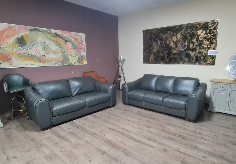 Сив кожен комплект дивани тройка и голяма двойка