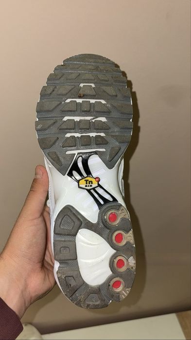 Nike tn обувки.
