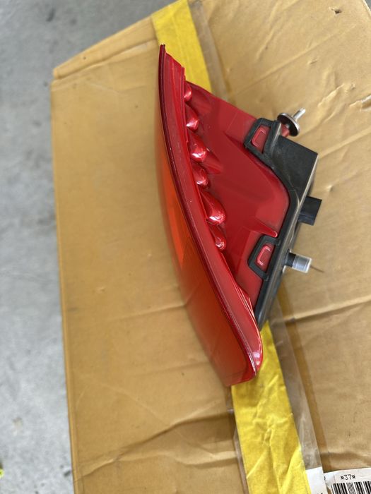 Audi A8 D3 Нов Оригинален Десен Стоп