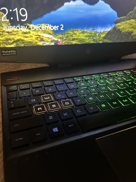Laptop Omen intel core i7 gen 10 NVIDIA GeForce GTX 1660 Ti 144Hz